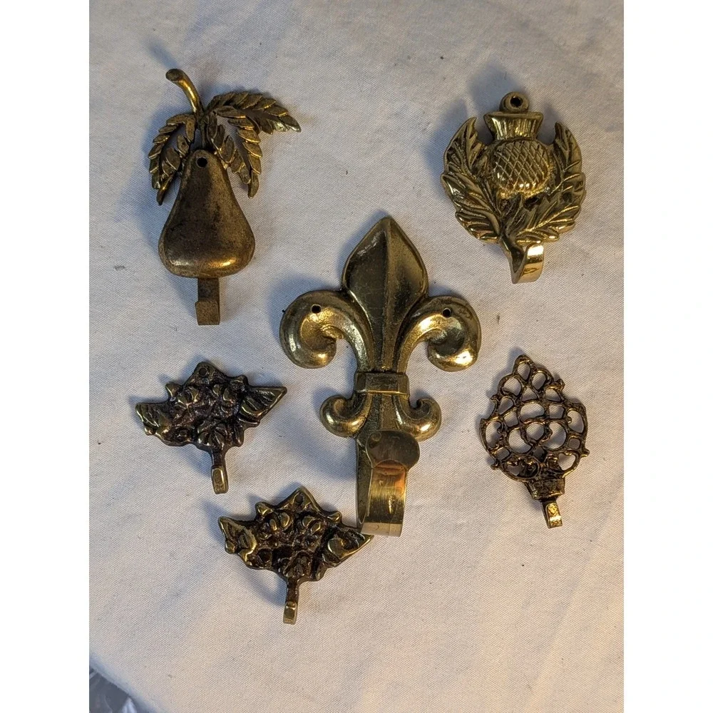 Solid Brass Wall Hooks Vintag Lot of 6 Pear Fleur De Lis Thistle Grapes Decorat